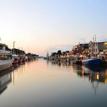 Eibeneck アパート ロストック